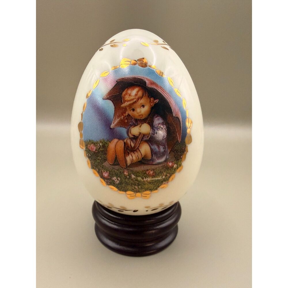 Vintage 1993 M.J. Hummel “Umbrella Girl” Porcelain Egg – Danbury Mint w/ Stand